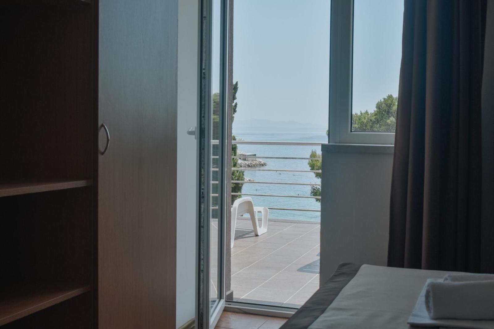 Motel Ljetni Raj Baška Voda Buitenkant foto